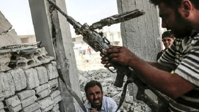 تعرضت القوات الحكومية في سوريا لخسائر كبيرة على الأرض على يد المعارضة المسلحة