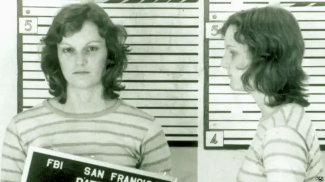 Patty Hearst foi sequestrada por um grupoesporte da sorte siteguerrilheiros e resolveu se juntar a eles