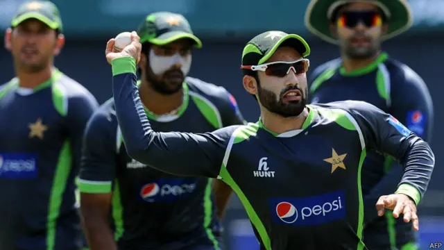 محمد رضوان اور افتخار احمد نے انتہائی ذمہ دارانہ بلے بازی کا مظاہرہ کیا اور اپنی ٹیم کو فتح دلائی