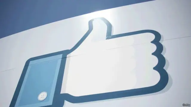 أكد زوركربيرغ أن "العديد من الأشخاص طالبوا بإضافة زر "عدم الإعجاب منذ سنوات".