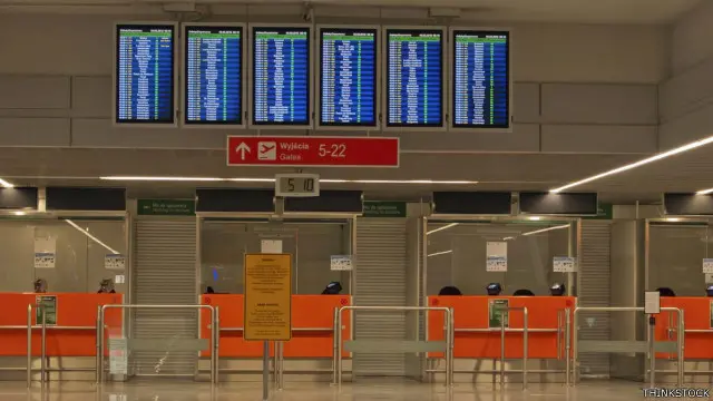 Penelitian psikologis di bandara menunjukan metode yang lumayan ampuh untuk mendeteksi kebohongan.