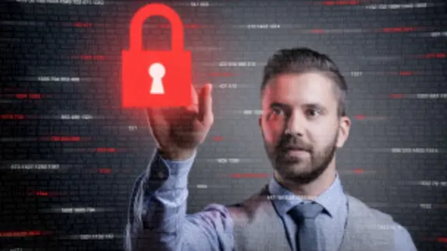 Los gestores de contraseñas generan contraseñas aleatorias y las recuerdan por nosotros. Simplemente tenemos que limitarnos a saber la contraseña maestra que da acceso a nuestras cuentas