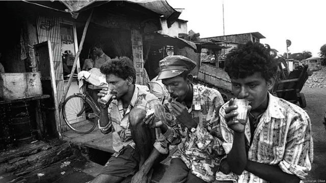 Уборщики на свалке. Автор снимка - Судхарак Олве