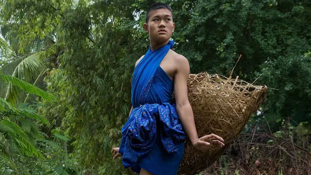 baju dari kandang ayam