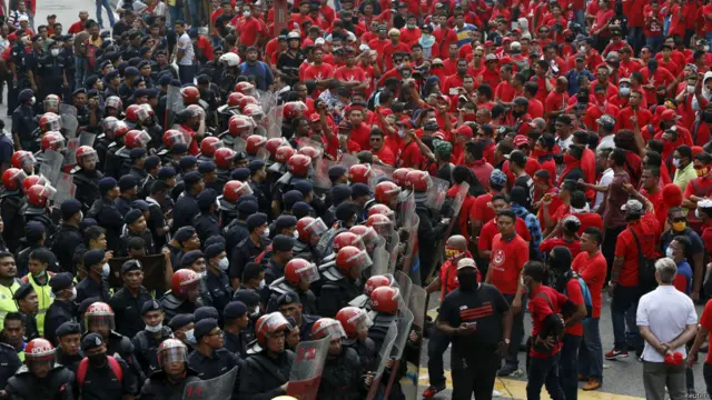 Pengunjuk rasa Malaysia