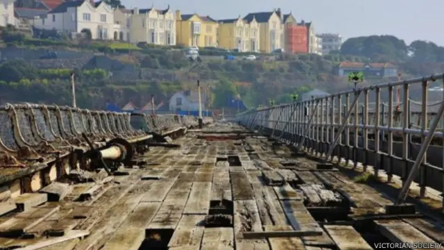 बर्नबेक पायर. 