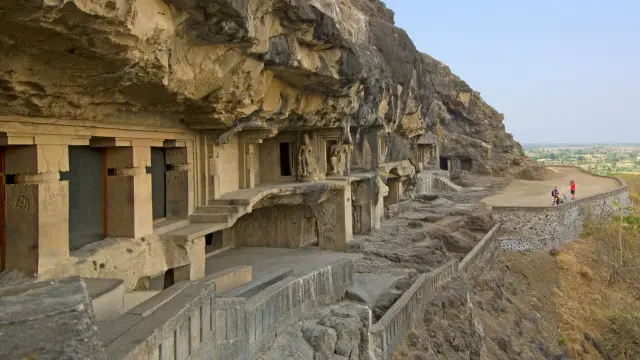 Hang động Ellora ở Maharashtra, Ấn Độ
