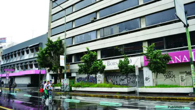 Estación Isabel la Católica del Metro, ahora.