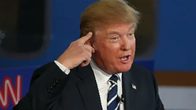 Trump ha dicho este miércoles que Fiorina tiene “una cara muy bella y es una mujer muy bella”.