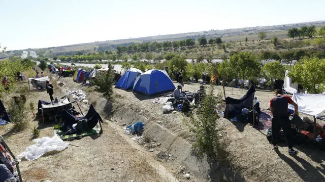 اقوامِ متحدہ کے مطابق روزانہ تقریباً آٹھ ہزار پناہ گزینوں یورپ آمد میں داخل ہو رہے ہیں