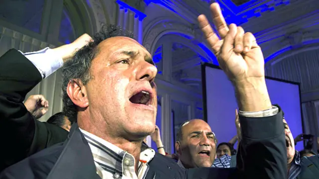 Daniel Scioli junto a Juan Manzur