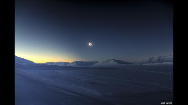 Eclipse Totality over Sassendalen - by Luc Jamet (Skyscapes, Winner and Overall Winner)