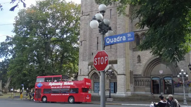 Calle que lleva uno de sus apellidos en Victoria (British Columbia).