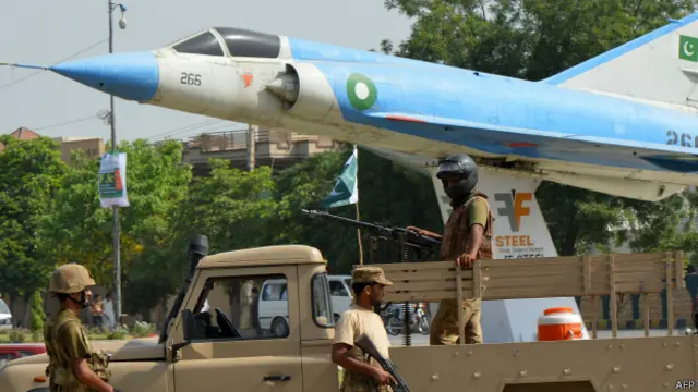 پشاور ایئر بیس (فائل فوٹو)