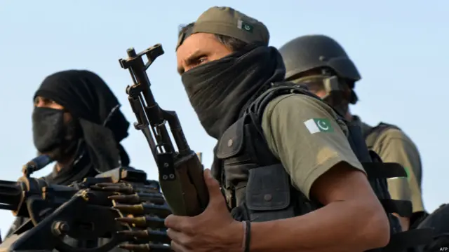 ترجمان آئی ایس پی آر کے مطابق سکیورٹی فورسز کی جوابی کاررائی میں 13 حملہ آور ہلاک ہوئے ہیں۔