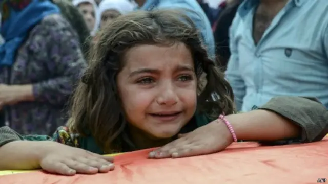 فریقین کے درمیان تین دہائیوں سے جاری مسلح تصادم میں 40 ہزار افراد ہلاک ہو چکے ہیں