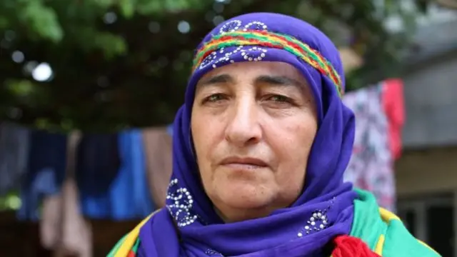 Emine Çağırga: "Biz yine ellerimizi kenetleyelim, barışı getirelim. Barıştan güzel hiçbir şey yoktur. Analar diyor ki artık yeter."