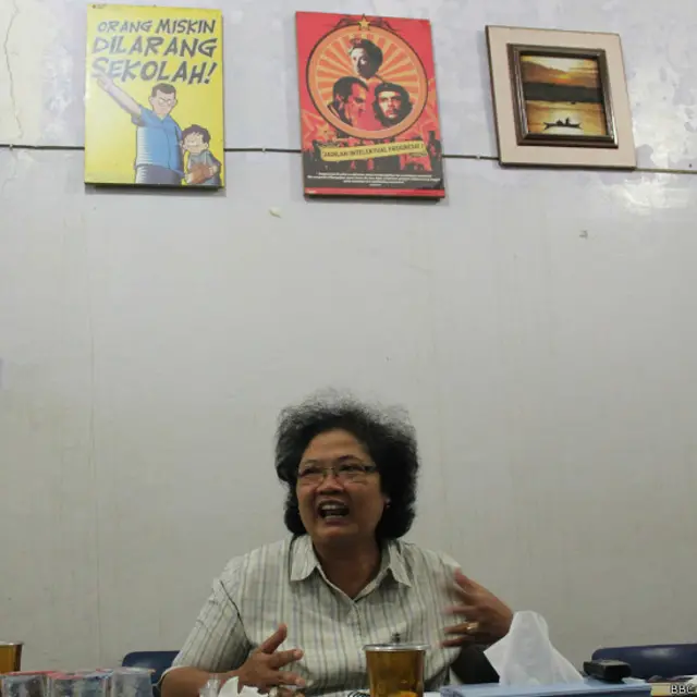 Haryati Panca Putri, Direktur LPH Yaphi, mengaku hanya mendampingi, melakukan penguatan, pendidikan dan mewujudkan hak para korban pelanggaran HAM tersebut. 