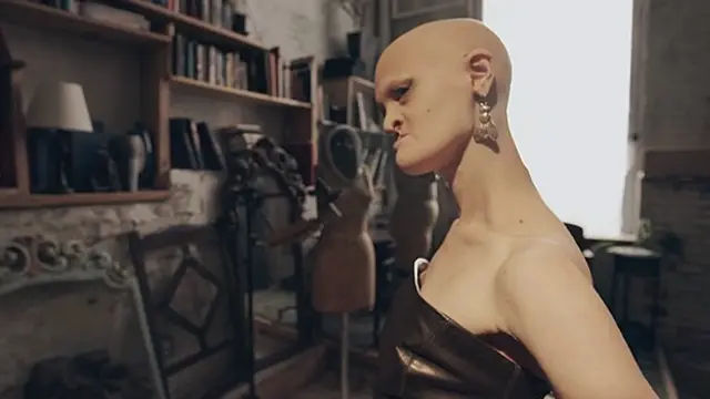 La modelo Melanie Goydos, que nació con una mutación genética llamada displasia ectodérmica,