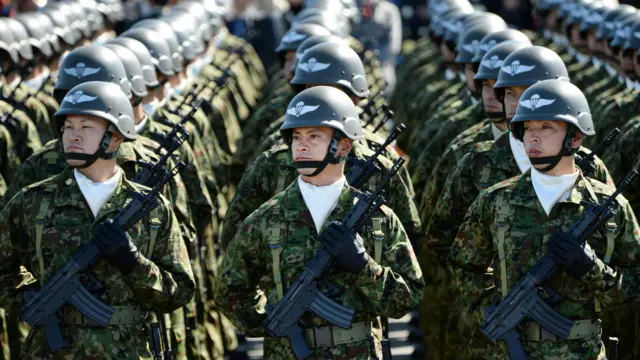 日本自卫队士兵(资料照片)