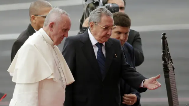 教宗和卡斯特羅