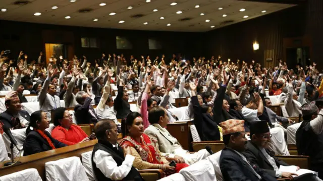 त्यसरी छलफलबाट टुंगो लागेको परिमार्जित विधेयकलाई सभासद्हरुले अत्यधिक मतसहित पारित गरेका थिए।