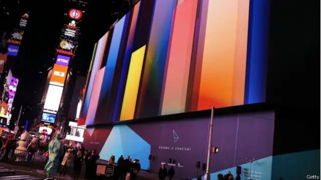 انٹرنیٹ ایڈورٹائزنگ بیورو کے ڈیوڈ فِریو کا کہنا ہے کہ ’ایڈ بلاکنگ اشتہارات کی پوری صنعت کے لیے خطرہ ہیں‘