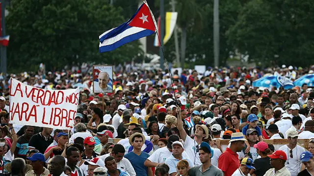 Asistentes a la misa del Papa