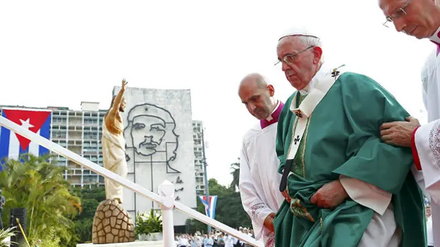 Misa del Papa en la plaza de la Revolución