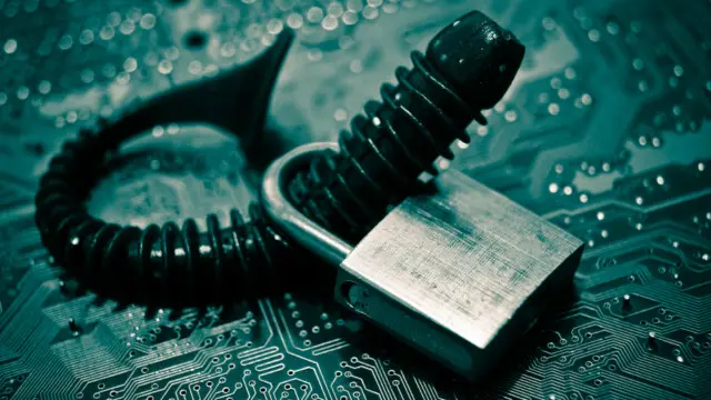 Para pengembang dipedaya untuk menggunakan piranti lunak mereka tapi yang sudah dipalsukan