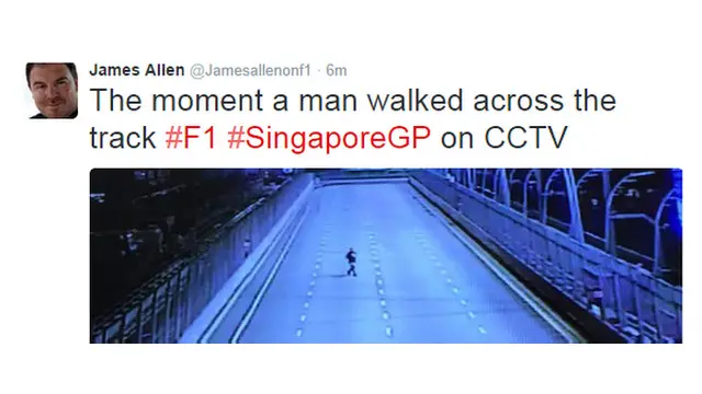 Komentator BBC memasang foto penerobos sirkuit yang tertangkap kamera CCTV.