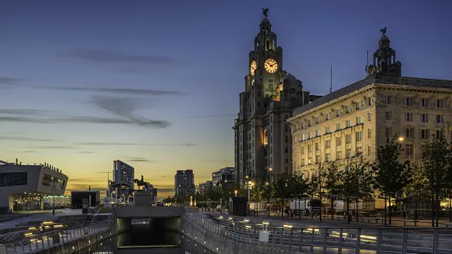 Ливерпуль вечером