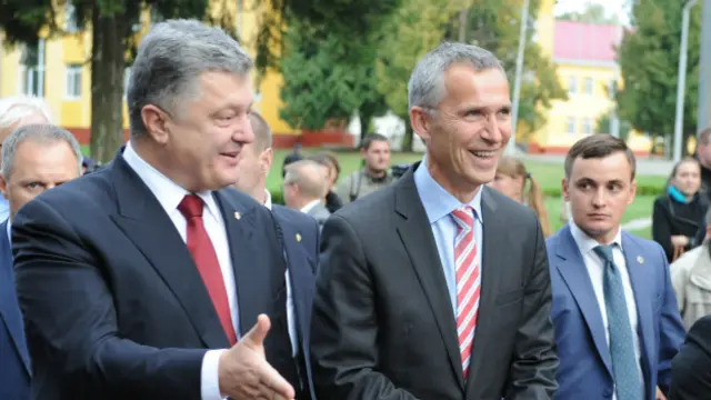 Столтенберг и Порошенко