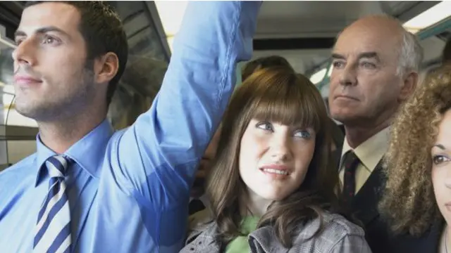 மனித உடலில் மனித செல்களைவிட 10 மடங்கு அதிகமாக நுண்ணுயிரிகள் வாழ்கின்றன