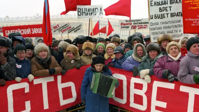 Митинг в Санкт-Петербурге в 1997 году