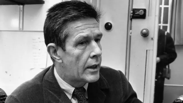 John Cage (1966).