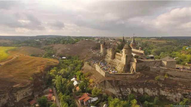 Замки України з повітря 