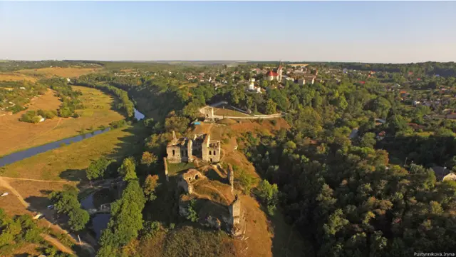 Замки України з повітря 