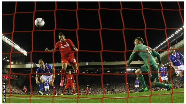 Gol pertama Liverpool segera dibalas dan berujung ke adu penali