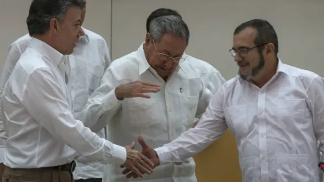 Santos, Castro y Timochenko