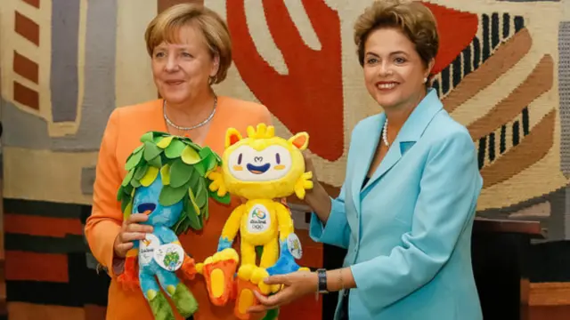 Dilma Rousseff com Angela Merkel (Foto: Roberto Stuckert Filho/PR)