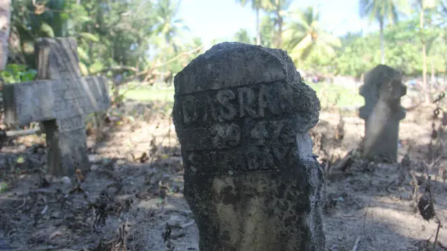 Makam Pulau Buru