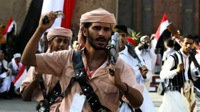 حوثی‌های یمن - حمایت ایران و عربستان از طرف‌های مختلف درگیری یمن روابط دو حکومت را تیره‌تر کرده است