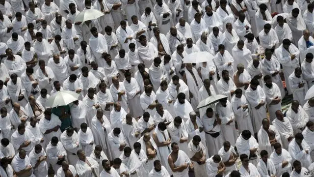 المسلمون يؤدون شعائر الحج