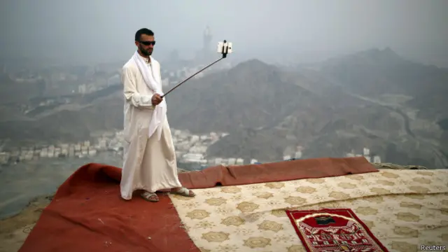 सेल्फ़ी स्टिक