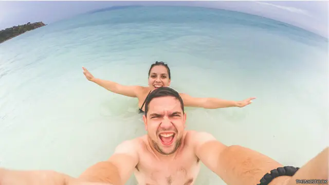 सेल्फ़ी