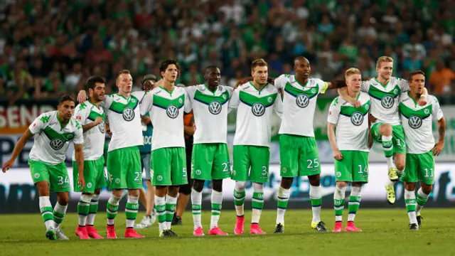 Es propietaria del equipo de fútbol alemán Wolfsburgo.