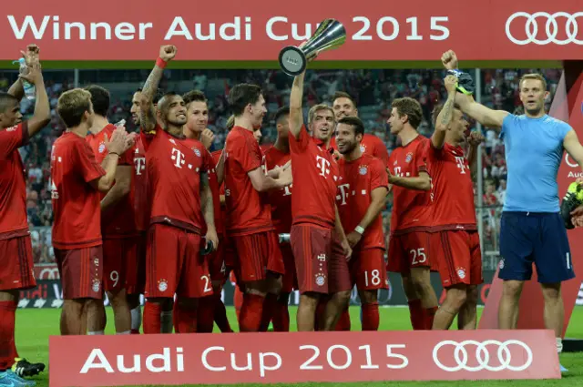 Pero el grupo también tiene intereses en su principal rival, el Bayern Múnich, al que patrocina.