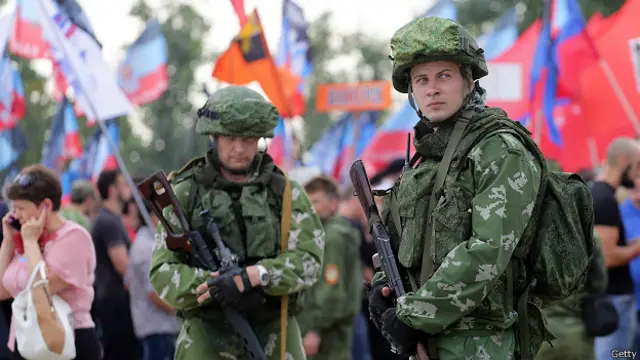 Про-российские ополченцы в Донбассе