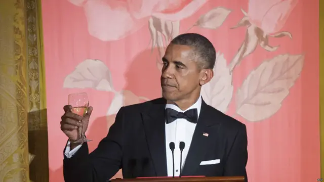 奧巴馬祝酒